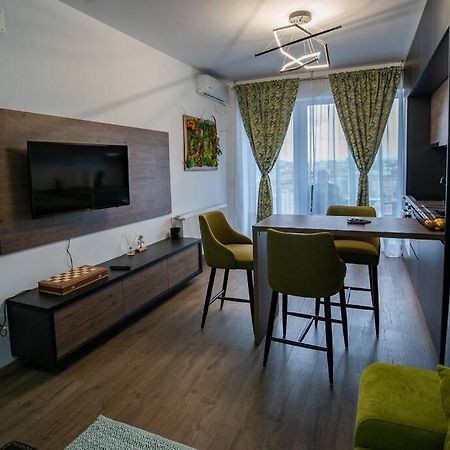 Sunrise Apartment Oradea Exteriér fotografie
