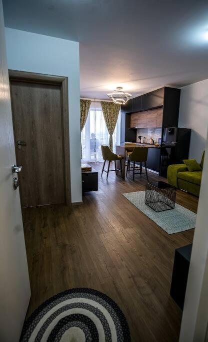 Sunrise Apartment Oradea Exteriér fotografie